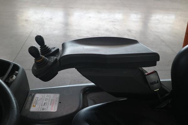 1#4235 Transpallet e carrello elevatore Linde in vendita - foto 8