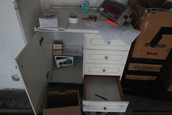 3#4235 Arredi e attrezzature per ufficio in vendita - foto 19