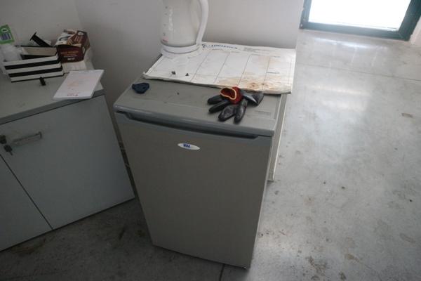 3#4235 Arredi e attrezzature per ufficio in vendita - foto 29