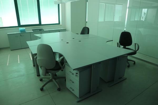 3#4235 Arredi e attrezzature per ufficio in vendita - foto 74