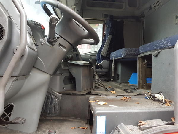 1#4237 Autocarri KIA e trattore stradale Iveco in vendita - foto 15