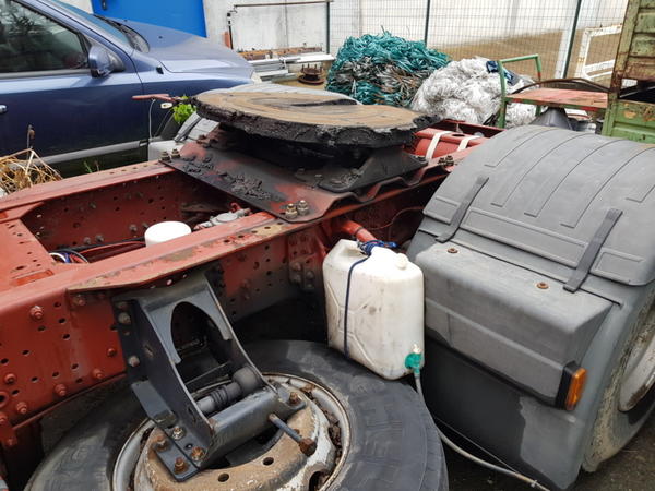 1#4237 Autocarri KIA e trattore stradale Iveco in vendita - foto 17