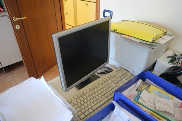 35#4244 Attrezzature elettroniche da ufficio in vendita - foto 23