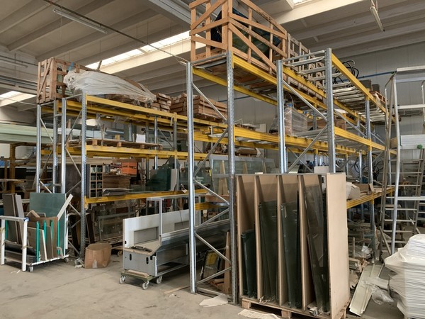Logistica in vendita