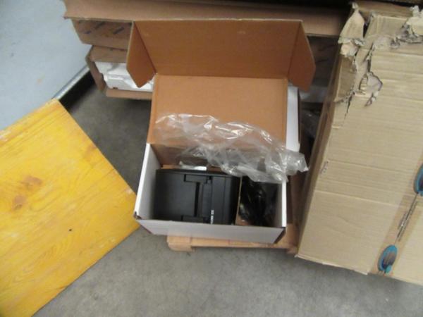 19#4248 Televisori Philips e PC MSI in vendita - foto 7