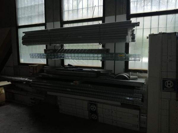2#4249 Scaffalature e materiale elettrico in vendita - foto 15