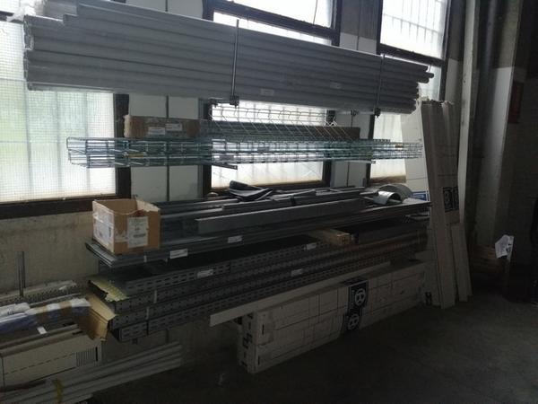 2#4249 Scaffalature e materiale elettrico in vendita - foto 20