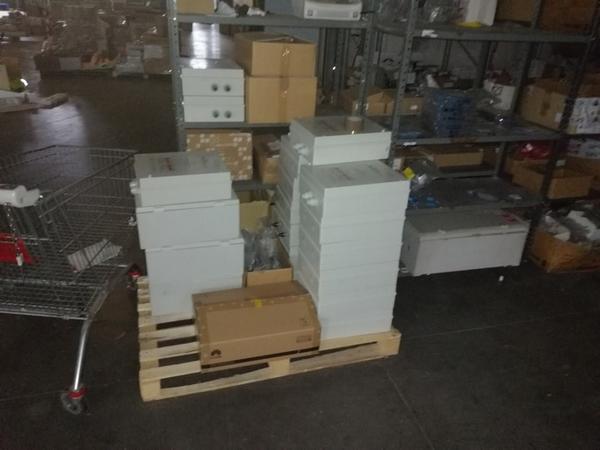 2#4249 Scaffalature e materiale elettrico in vendita - foto 30