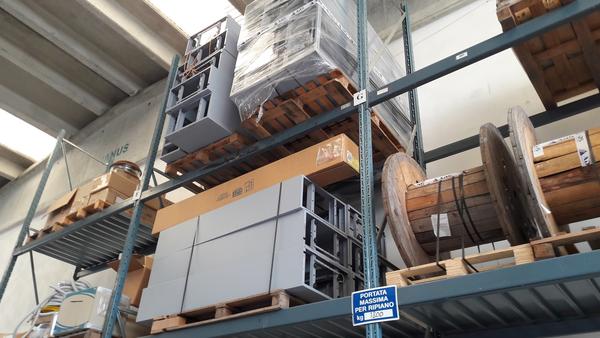 2#4250 Martello perforatore Hitachi e generatore di corrente Gemco in vendita - foto 34