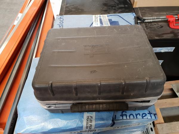 2#4250 Martello perforatore Hitachi e generatore di corrente Gemco in vendita - foto 45