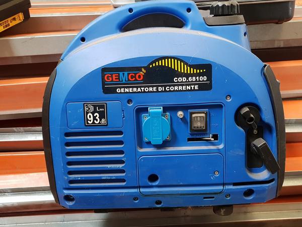 2#4250 Martello perforatore Hitachi e generatore di corrente Gemco in vendita - foto 54