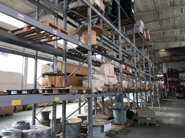 1#4251 Scaffalatura e attrezzatura elettronica per telecomunicazioni in vendita - foto 3