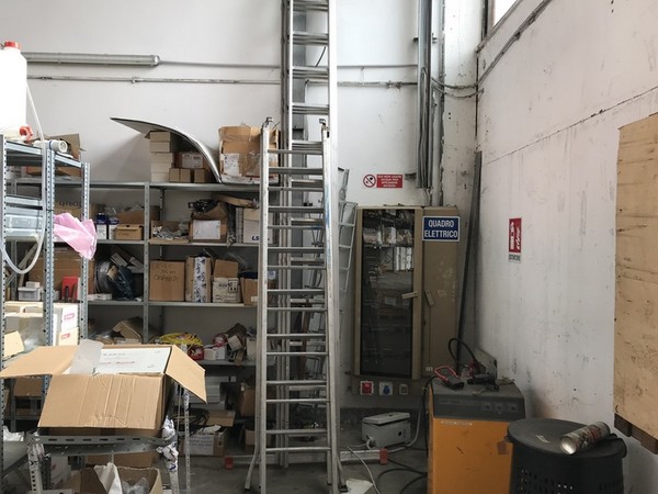 1#4251 Scaffalatura e attrezzatura elettronica per telecomunicazioni in vendita - foto 14