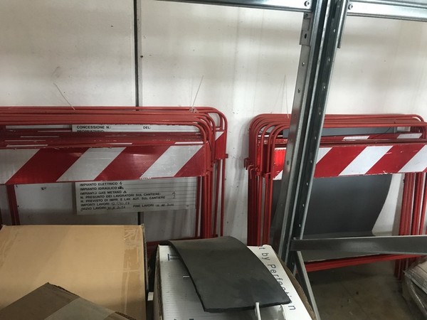 1#4251 Scaffalatura e attrezzatura elettronica per telecomunicazioni in vendita - foto 83