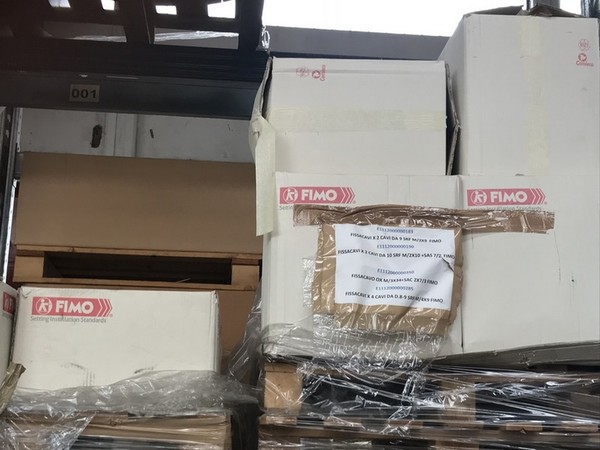 1#4251 Scaffalatura e attrezzatura elettronica per telecomunicazioni in vendita - foto 177