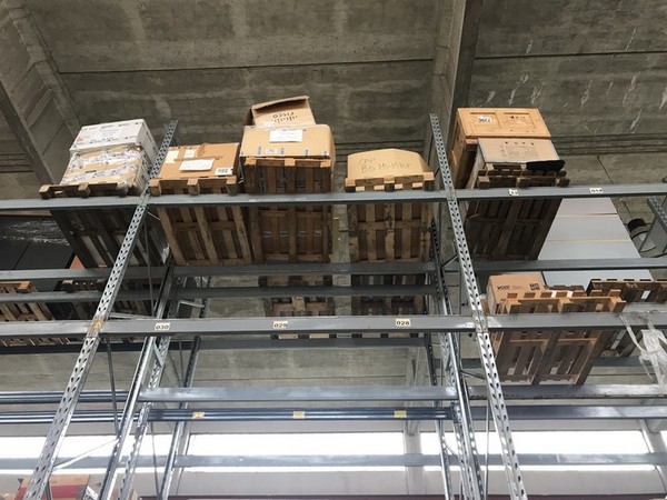 1#4251 Scaffalatura e attrezzatura elettronica per telecomunicazioni in vendita - foto 180