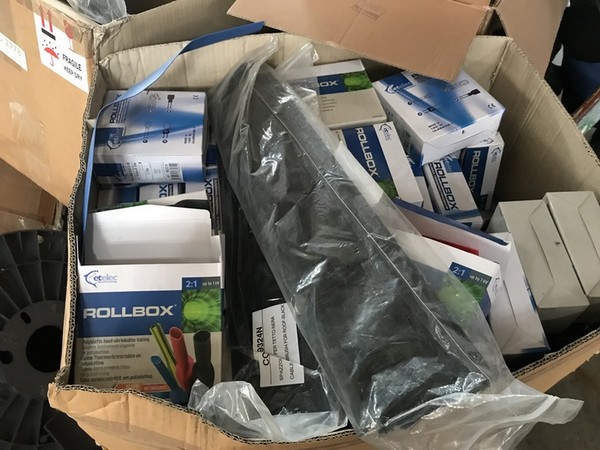 1#4251 Scaffalatura e attrezzatura elettronica per telecomunicazioni in vendita - foto 187
