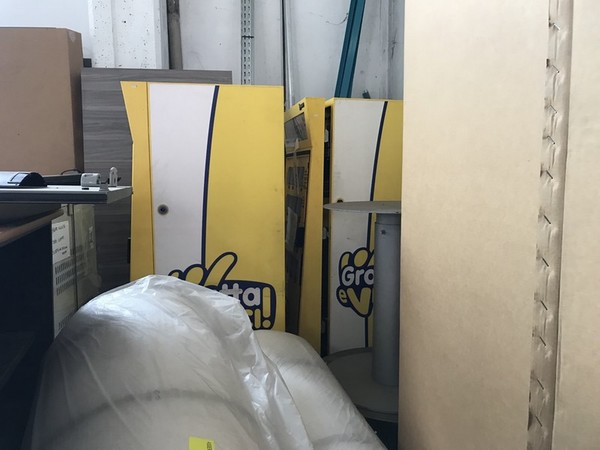 1#4251 Scaffalatura e attrezzatura elettronica per telecomunicazioni in vendita - foto 216