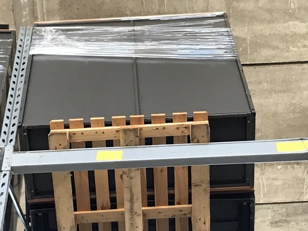 1#4251 Scaffalatura e attrezzatura elettronica per telecomunicazioni in vendita - foto 237