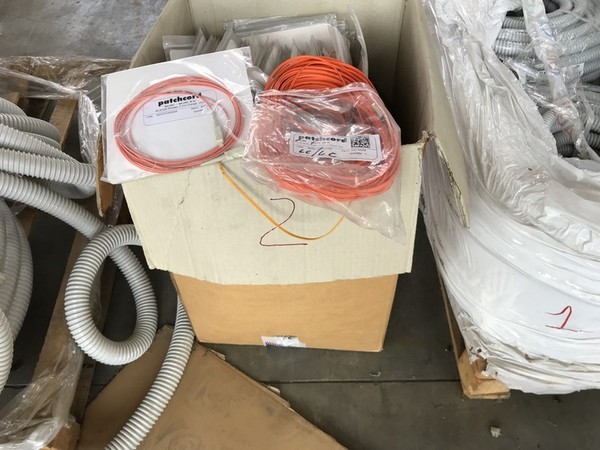 1#4251 Scaffalatura e attrezzatura elettronica per telecomunicazioni in vendita - foto 239