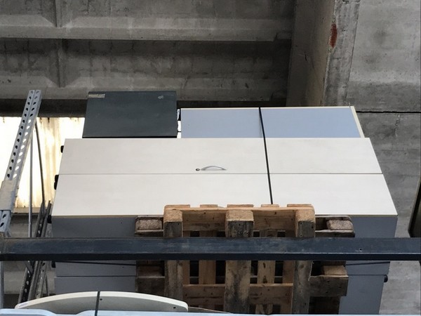 1#4251 Scaffalatura e attrezzatura elettronica per telecomunicazioni in vendita - foto 300