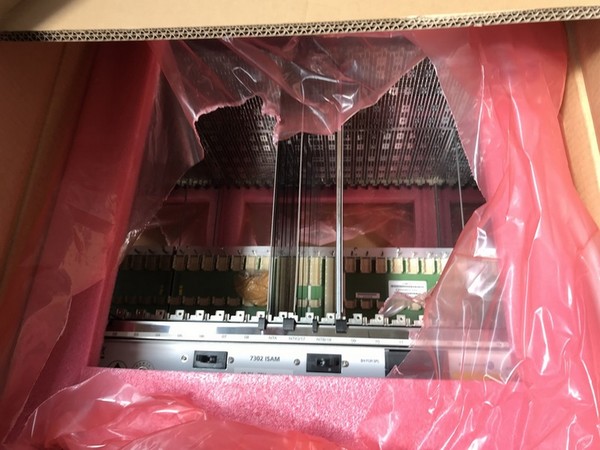 1#4251 Scaffalatura e attrezzatura elettronica per telecomunicazioni in vendita - foto 327