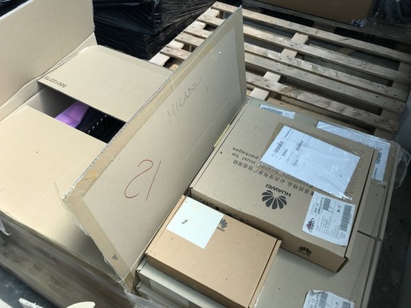 1#4251 Scaffalatura e attrezzatura elettronica per telecomunicazioni in vendita - foto 332