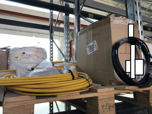 1#4251 Scaffalatura e attrezzatura elettronica per telecomunicazioni in vendita - foto 360