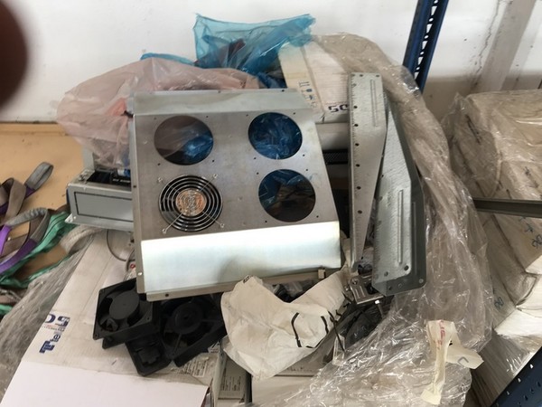 1#4251 Scaffalatura e attrezzatura elettronica per telecomunicazioni in vendita - foto 427