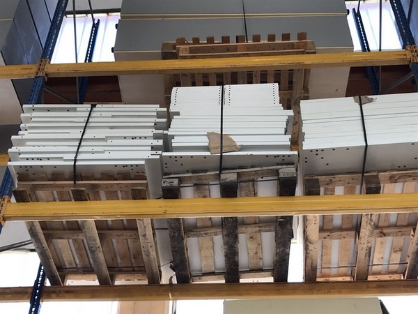 1#4251 Scaffalatura e attrezzatura elettronica per telecomunicazioni in vendita - foto 437
