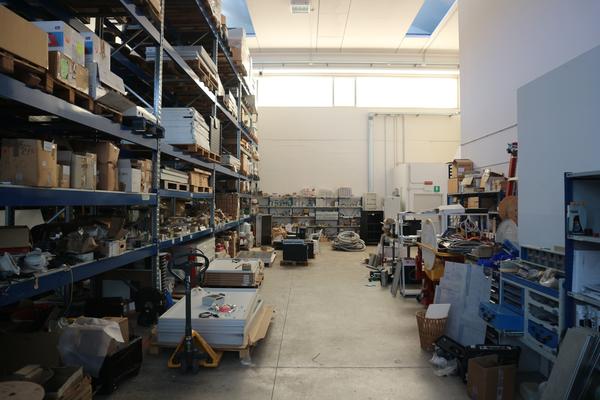 8#42590 Magazzino di prodotti finiti di ferramenta e materiale elettrico in vendita - foto 25