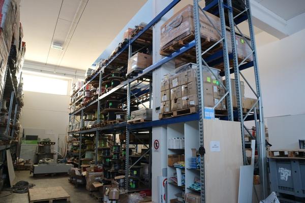 8#42590 Magazzino di prodotti finiti di ferramenta e materiale elettrico in vendita - foto 27