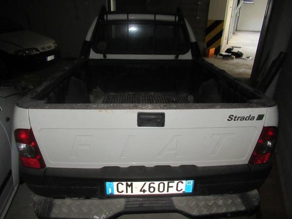 4#4262 Autocarro Fiat Strada in vendita - foto 9