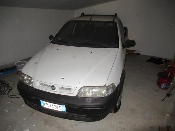 6#4262 Autocarro Fiat Strada in vendita - foto 2