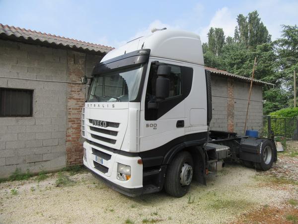 1#4263 Trattore stradale Iveco Magirus in vendita - foto 3