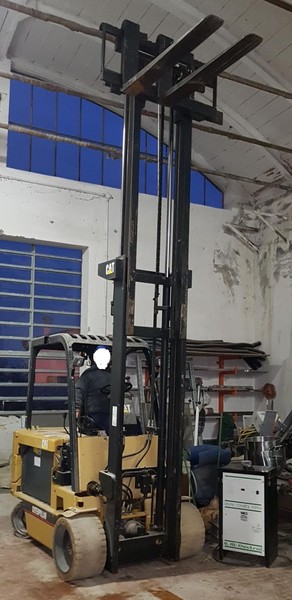 20#4264 Carrello elevatore Caterpillar modello MD80D in vendita - foto 1