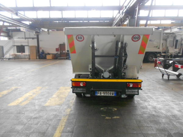 2#4265 Nissan NT 400 con attrezzatura Giolito Easy Side in vendita - foto 7