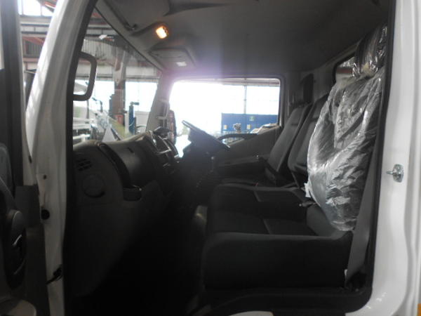 2#4265 Nissan NT 400 con attrezzatura Giolito Easy Side in vendita - foto 9