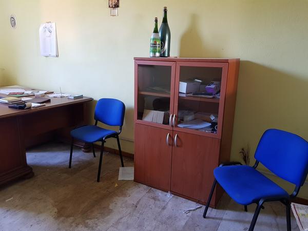 3#4266 Attrezzatura da bar e bottiglie di liquori in vendita - foto 30