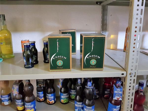 3#4266 Attrezzatura da bar e bottiglie di liquori in vendita - foto 43