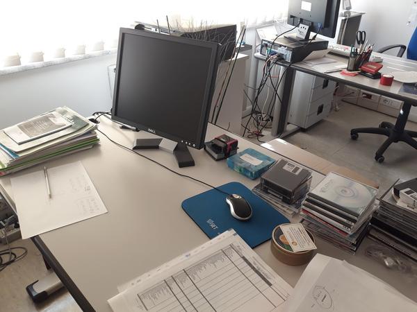 1#4279 Arredi e attrezzature da ufficio in vendita - foto 36