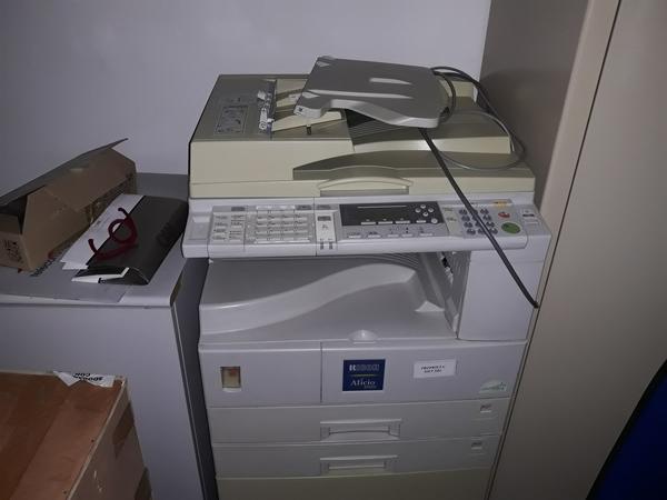 1#4279 Arredi e attrezzature da ufficio in vendita - foto 49