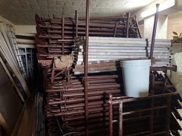 2#4285 Puntelli e cravatte in ferro in vendita - foto 1