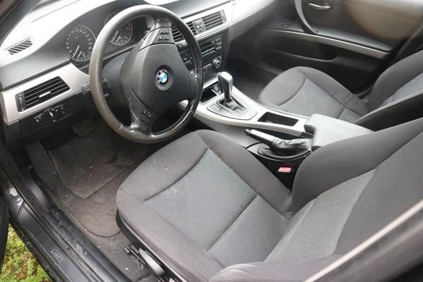 3#4286 Automobile BMW 320D in vendita - foto 12