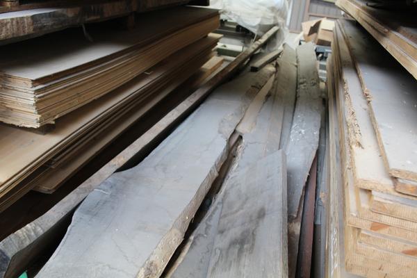 1#4288 Tavolame di legno e pannelli in truciolato in vendita - foto 17