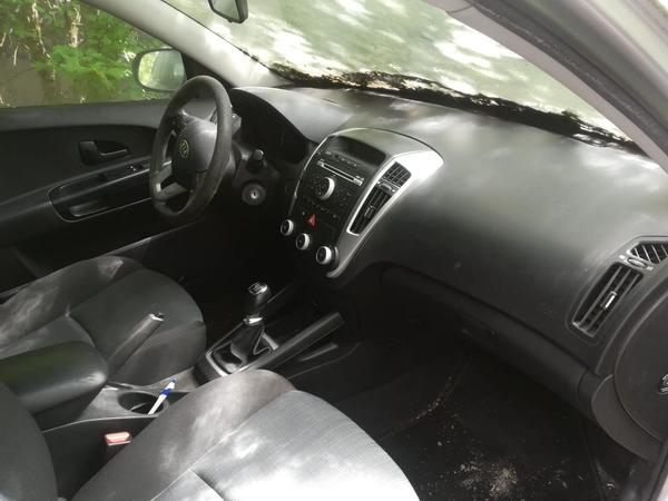 2#4288 Autovettura KIA CEE'D in vendita - foto 3