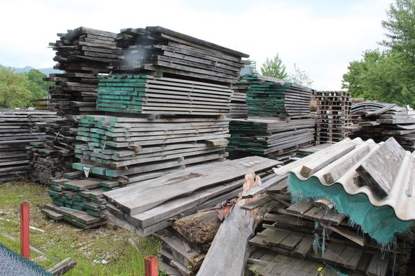 3#4288 Tavolame in legno in vendita - foto 1