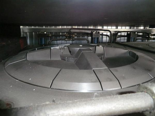 1#4306 Linea di stampi per la produzione di tavolini ribaltabili quadrati e rotondi in vendita - foto 13