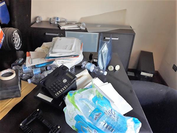 1#4308 Arredo ufficio ed attrezzature elettroniche in vendita - foto 14