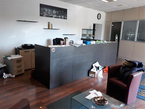 1#4308 Arredo ufficio ed attrezzature elettroniche in vendita - foto 40